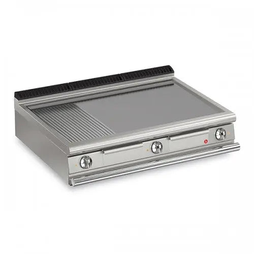 Baron | Q90FT/E1220 | Queen9 Countertop Electric Flat/Ribbed Mild Steel Griddle Plate - 1200mm Mattys