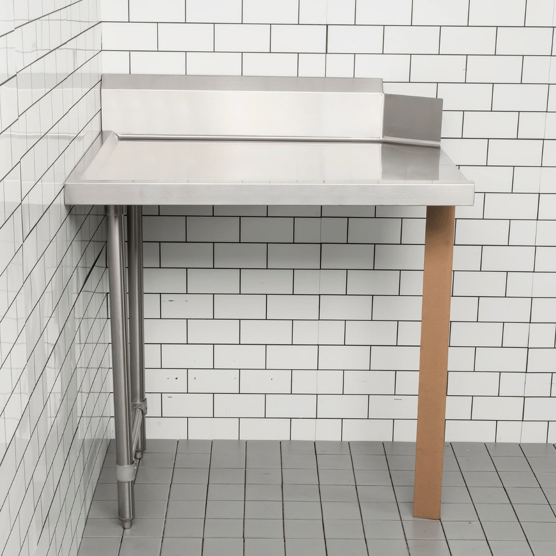 Modular System Clean Dish Table with Splashback CDT-600R Modular Systems