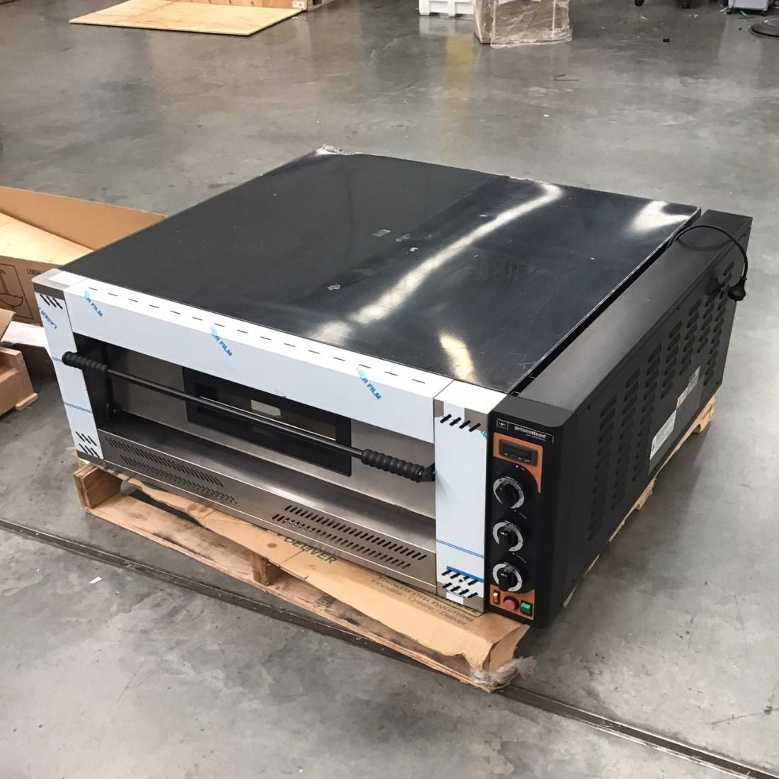 2NDs: Prisma Food SIngle Deck Gas Pizza&Bakery Ovens - PMG-9-NSW2080 Prismafood